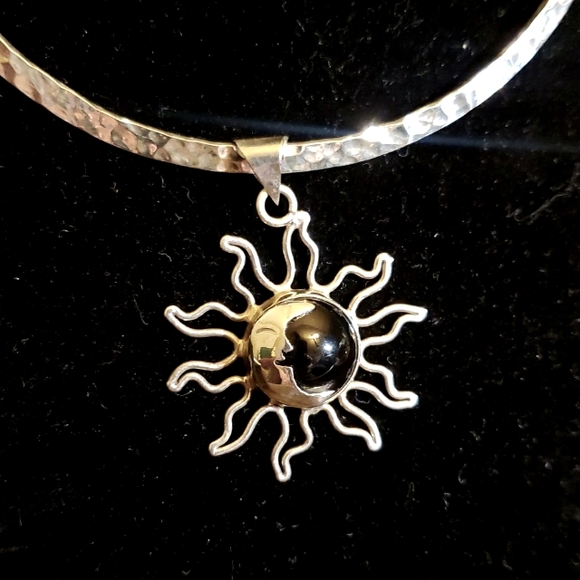 Vintage Jewelry - Starburst sun and moon pendant on choker~sterling w/ onyx